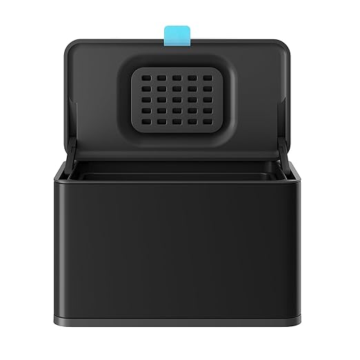 Stainless Steel Hanging Trash Can with Lid and Inner Bucket, 1 Gallon Kitchen Compost Bin for Counter Top, Under Sink or Wall Mount, Small Garbage Can for Cupboard/Bathroom/Bedroom/RV, Black