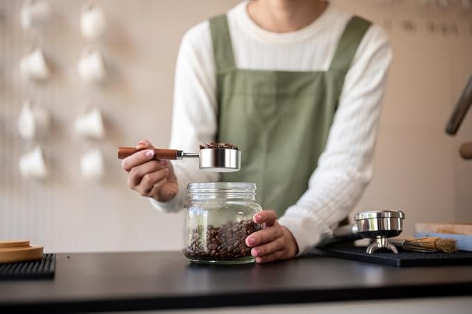 Fondue Set Pot Wooden Handle Stackable Cups for chocolate fondue,cheese fondue,or fondue traditional hot pot delicacies