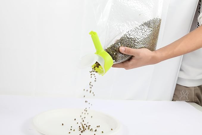 Bag Clips for Food Storage Sealing Clips with Pour Spouts Food Sealing Plastic Great for All Food or Cat/Dog Food Storage and Organization(6 Pack)