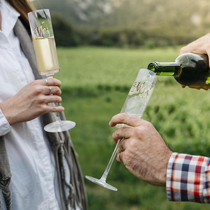 Topsky Mr & Mrs Crystal Champagne Flutes set of 2,Bride & Groom Toasting Glass,Modern & Elegant,Unique Gifts for Wedding, Anniversary,Engagement,Christmas, Birthday,7oz