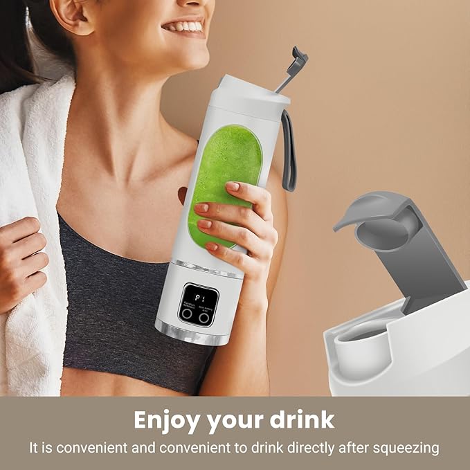 Portable Blender Personal Electric USB,500ML Portable juicer Shakes and Smoothies Blender,Small Blenders,Mixing,Compact、Convenient and Versatile (White)