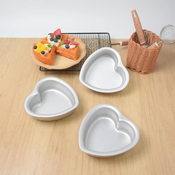 5 × 2 Inch heart cake pans,Set of 3, Aluminum Heart Cake Mold,Small Cake Pan, Heat Resistant Baking Cake Pan for Wedding, Party, Family Occasions, Chocolate. (5 × 2 Inch heart cake pan,Set of 3)