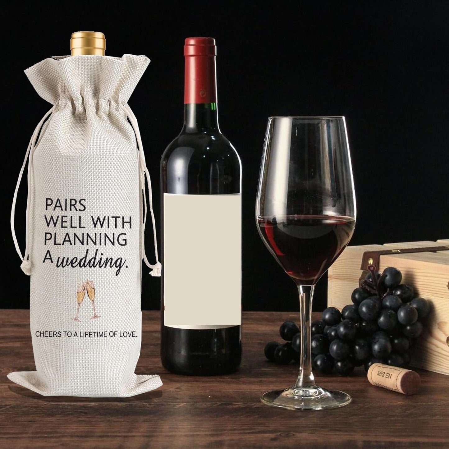 Julont 2Pcs Wedding Engagement Gifts for Couple, Mr & Mrs Gift, Newlywed Wine Bag Weeding Gift Wine Bag with 2Pcs Kraft Blessing Cards and natural jute rope