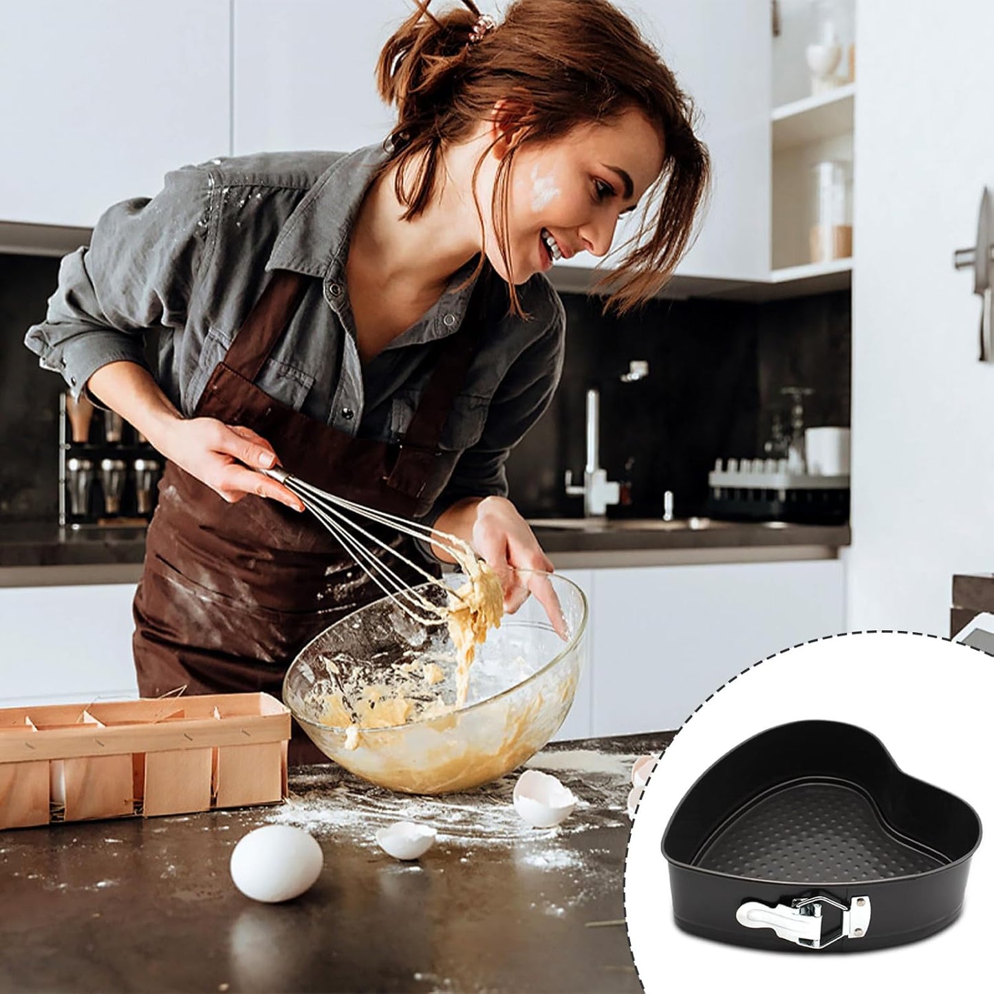 10 inch Heart Shape Cake Tin, Removable Base, Stainless Steel Cake Mold with Snap Closure and Non Stick Layer, Easy to Demould, for Chiffon Cake, Black