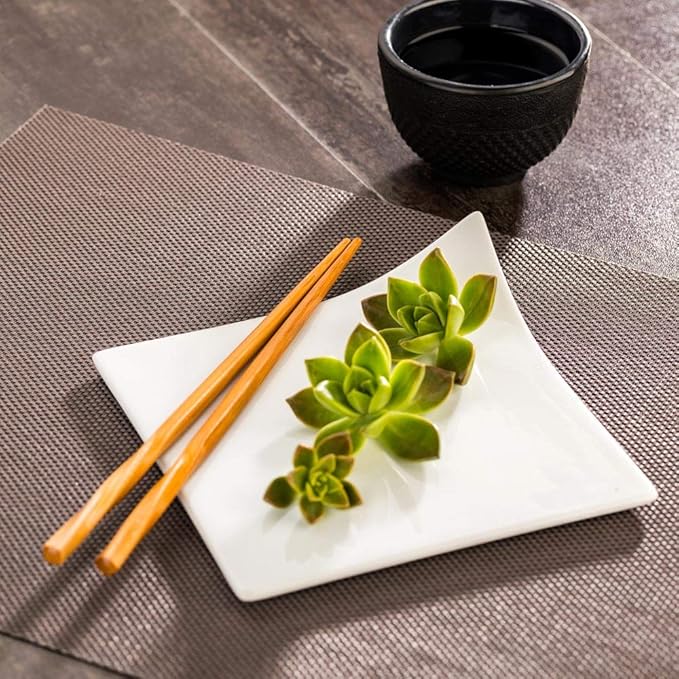 Restaurantware Carmel Mesh 16 x 12 Inch Table Placemats Set Of 6 Woven Washable Placemats - Heat Tolerant No Stain Black Vinyl Kitchen Placemats Slate Design Easy To Clean