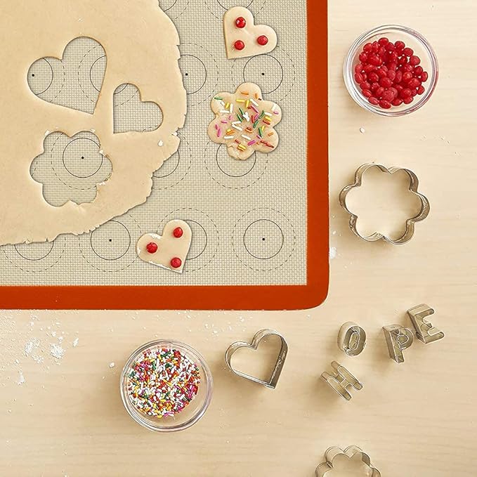 AMYONE Macaron Silicone Baking Mat, 2 PCS Half Sheet Silicone Mats for Baking, Non-Stick Silicone Cookie Sheet Liners for 13 x 18 Sheet Pan for Macaron/Cookie/Bread/Pastry, 11 5/8" x 16 1/2" Orange