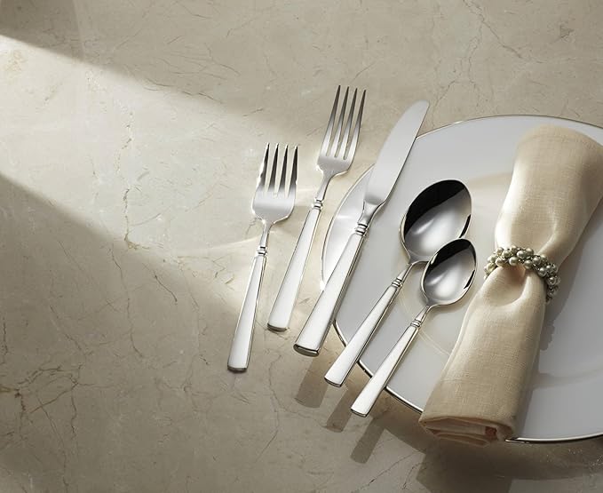 Oneida Easton Dinner Fork