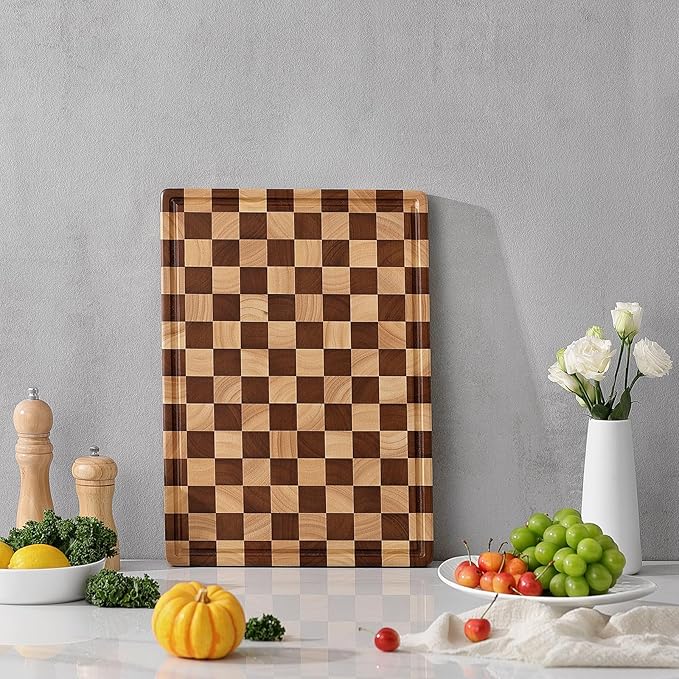 Acacia Wood Cutting Board for Kitchen – Chopping Board with Grooves & Handles, Large Wooden Cutting Board for Meat, Vegetables, Fruits, Cheese and Fruits Ideal Kitchen Gifts