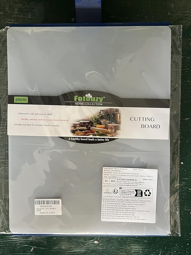 Fotouzy Plastic Cutting Board Set of 7, Frosted Clear Flexible Cutting Mats, BPA-Free, Non-Porous, Dishwasher Safe, Transparent