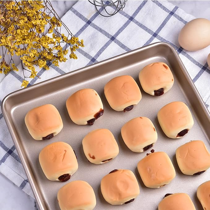 13-Inch Baking Sheet Pan, Non-Stick Carbon Steel Meat Bread Jelly Roll Pizzas Pastries Rimmed Cookie Sheet Pan for Oven Roasting 13" × 9" × 0.8" (Champagne Gold)