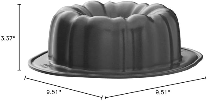 Wilton Gold Non-Stick 9.49 in Fluted Bundt Cake Pan, Stainless Steel Bakeware, Made without PFAS, Packaging May Vary