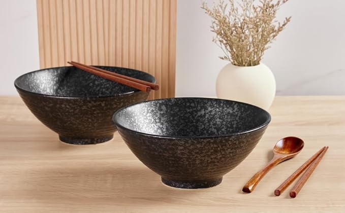 2 x 40 OZ ceramic ramen bowls, 8 IN large Japanese noodle soup bowl, match chopsticks and spoons, suitable for Pho, Udon Asian noodles (Black color 2 set)