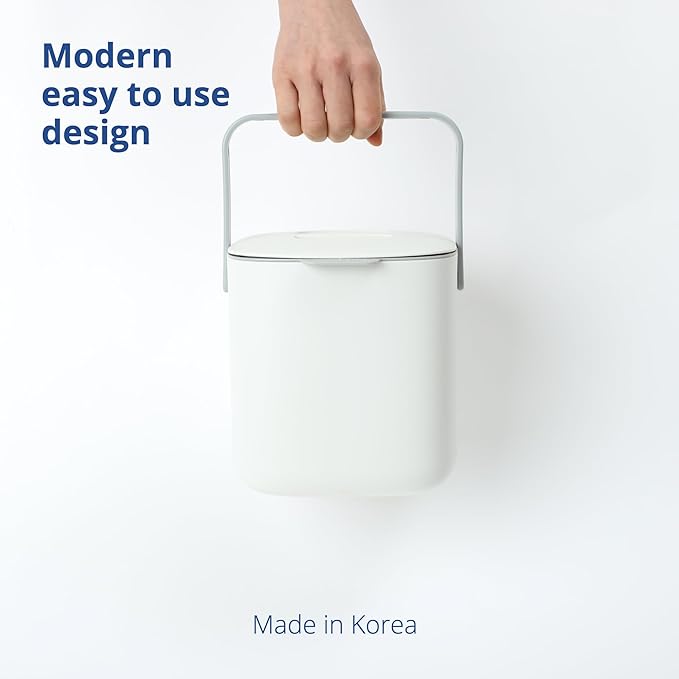 Blue Ginkgo Kitchen Compost Bin [2.6L / 0.69 GAL] – Filter-Free, Odor-Tight Countertop Food Waste Pail with Handle (Made in Korea, White)