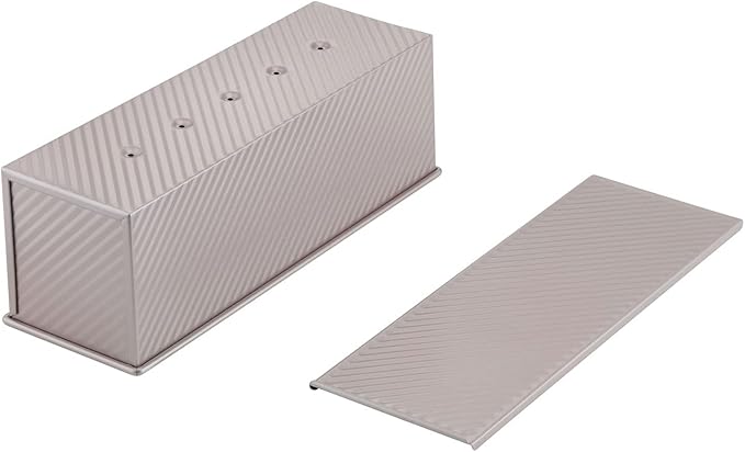 CHEFMADE Commercial Pullman Loaf Pan with Lid, 2.6Lb Dough Capacity Non-stick Rectangle Corrugated Toast Box for Oven Baking 5.2" x 15.2"x 4.9"(Champagne Gold)