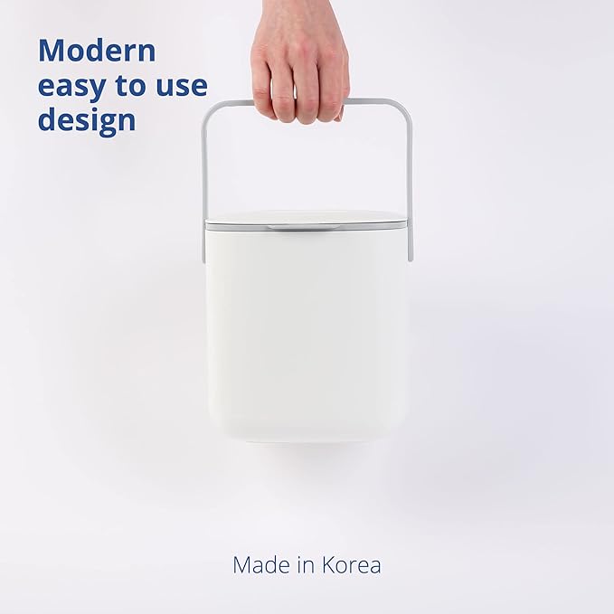 Blue Ginkgo Kitchen Compost Bin [2.6L / 0.69 GAL] – Filter-Free, Odor-Tight Countertop Food Waste Pail with Handles (Made in Korea, White)