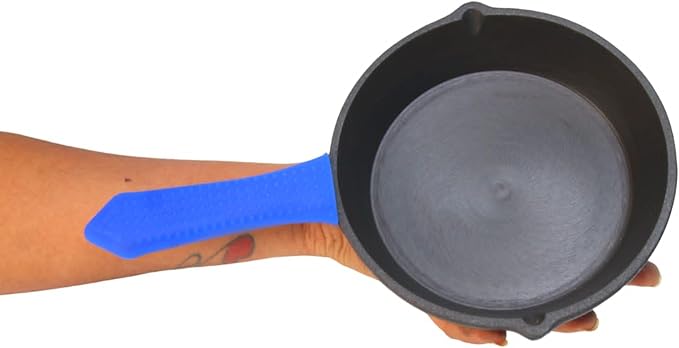 Cast Iron Pre-Seasoned Non-Stick Frying Pan with Soft-Touch Handle Induction Base, Scratch and Abrasion Resistant Skillet Pan for Cooking and Frying (Black_6inch) Hand made