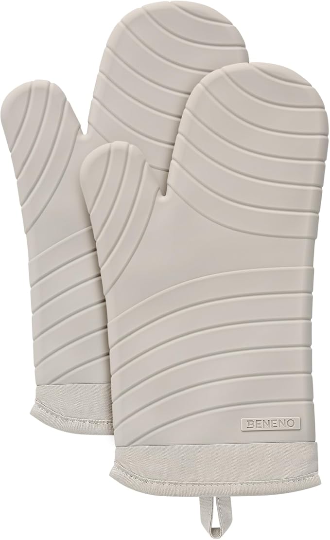 Beneno Premium Silicone Oven Mitts 2-Pack Heat Resistant 500°F, Soft Flexible Non-Slip Grips, BPA-Free & Waterproof Oven Mitts with Comfort Cotton Lining for Baking, Grilling, Cooking, 7"x13", Beige