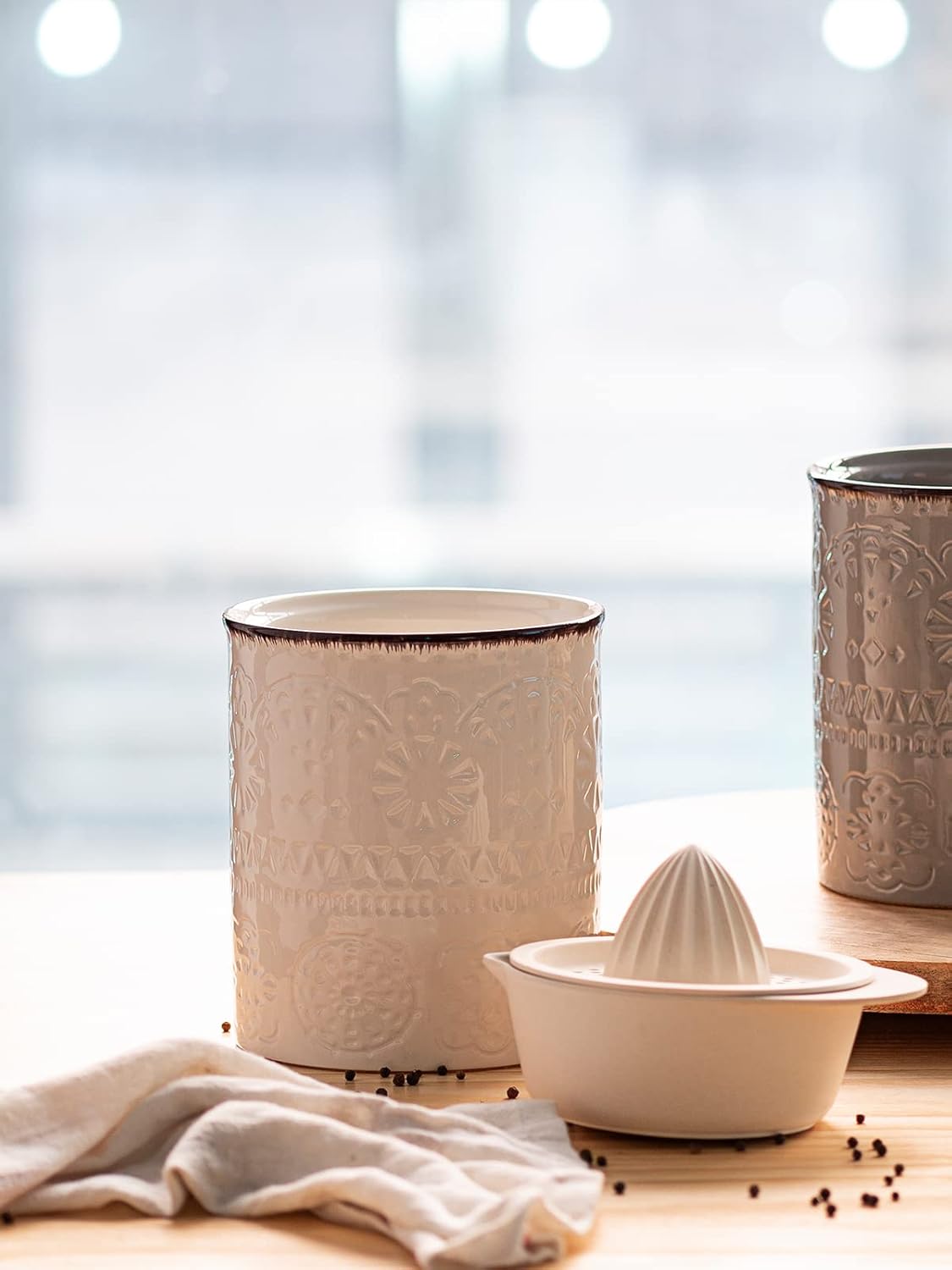 DOWAN 7.2" Kitchen Utensil Holder, Extra Large Farmhouse Utensil Holders for Countertop, Ceramic Utensil Crock, Anti Slip Cork Bottom (White, 7.2 Inch)