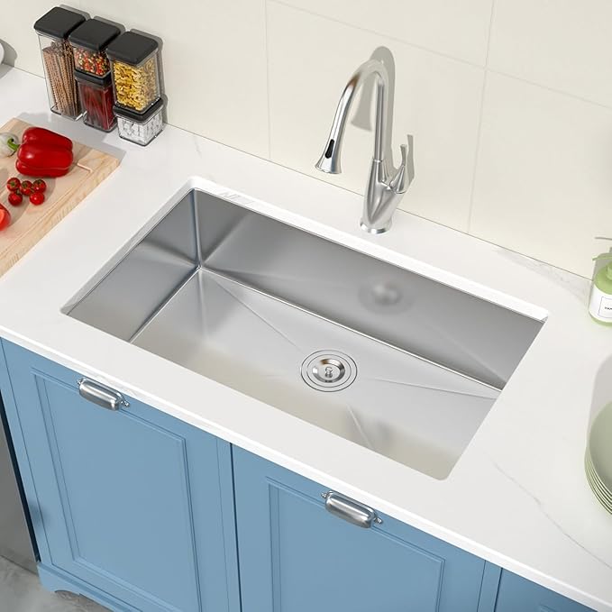33 Inch Undermount Kitchen Sink 33x19 Stainless Steel 16 Gauge Single Bowl Kitchen Sink with Round Corners Under Mount 33x19x9 Inch