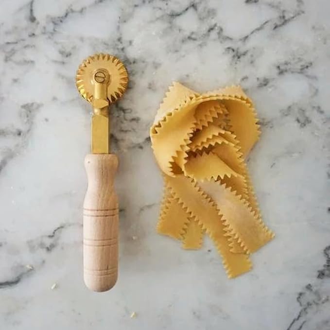 La Gondola Homemade Pasta Cutter - Festooned Wheel | Italian Pasta Making Tool for Home and Business | Brass & Natural Wood | Safe & Easy to Use Pasta Cutting Tool | Ravioli Cutter Made in Italy