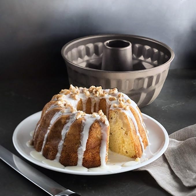 7 Inch Nonstick Bundt Cake Pan for 6 Quart Instant Pot, Heavy-Duty Fluted Tube Pan, Champagne Gold Kugelhopf Mold for Oven