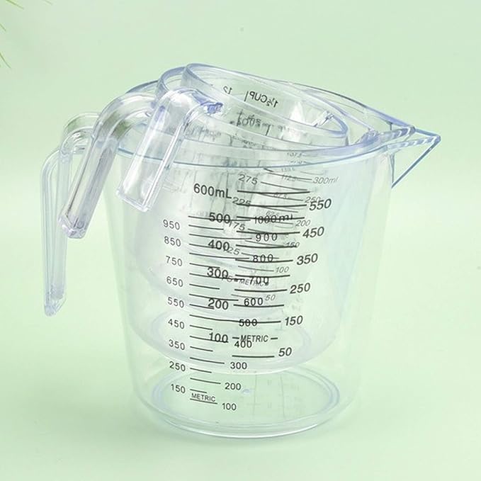 Plastic Measuring Cup Set, Kitchen Cooking and Baking Seasoning Liquid Measuring Cup, Multiple Scale Identification, with Handle and Triangle Mouth, 150ml, 300ml, 600ml, 3-piece Set (Pink)