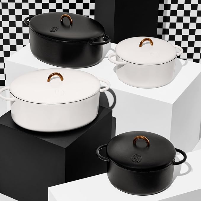 Great Jones Dutch Baby Dutch Oven with Lid (Pepper, 3.5-Quart) | Enameled Cast Iron, Round Shape | Safe for Stovetops & Ovens up to 500°F | Space-Saving & Dishwasher-Friendly | Small-Batch Cooking