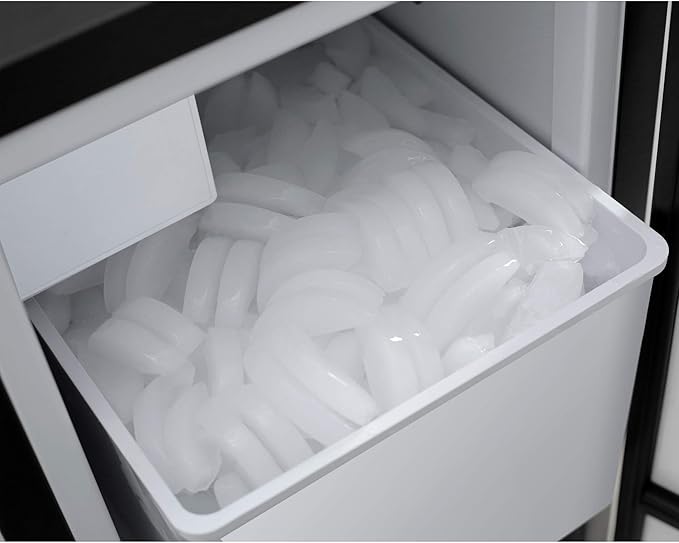 EdgeStar IB250OD 15 Inch Wide 20 Lbs. Capacity Built-in Ice Maker with 25 Lbs. Daily Ice Production - Stainless Steel