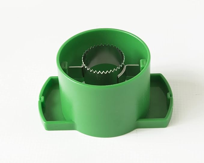 Cestari Corn Cob Peeler MultiTool Set - Includes Corn Cob Remover, Pusher, Measuring Cup, and Grater