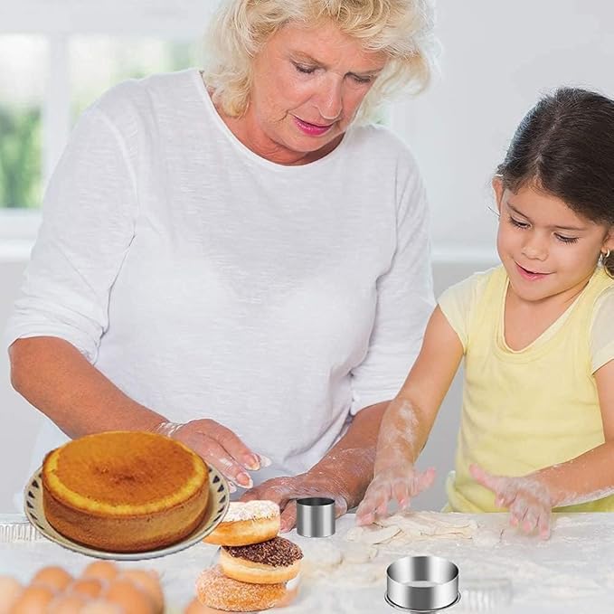 5 Pieces Biscuit Cookie Cutters Set,Stainless Steel Circle Round Cookie Biscuit Cutters in Graduated Sizes Shape Molds for Pastries Doughs Doughnuts