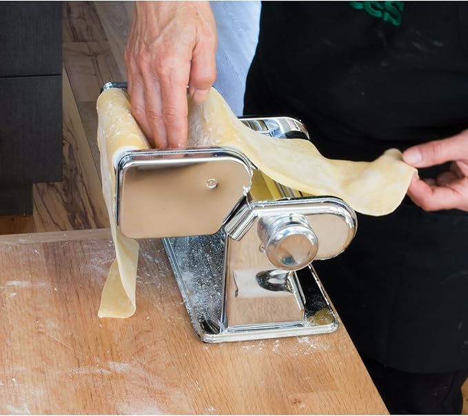 Fante’s Double Cutter Classic Pasta Maker, Hand-Crank Noodle Press with Adjustable Thickness Settings for Fresh Homemade Pasta, Dumplings