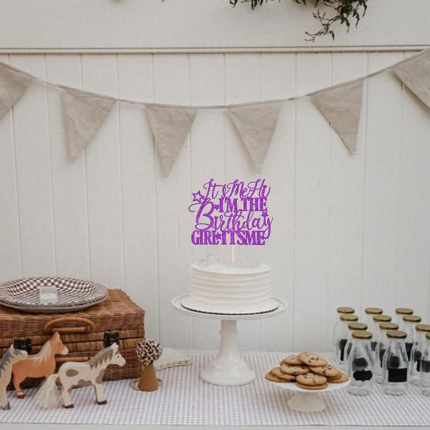 1 PCS It's Me Hi I'm the Birthday Girl It's Me Cake Topper Glitter Music Singer Cake Pick for Funny Hip Hop Singer Girls Birthday Party Cake Decorations Supplies Purple