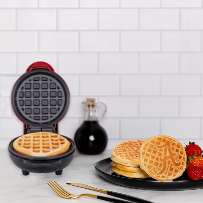 Uncanny Brands Alabama Crimson Tide Mini Waffle Maker - Small Kitchen Appliance