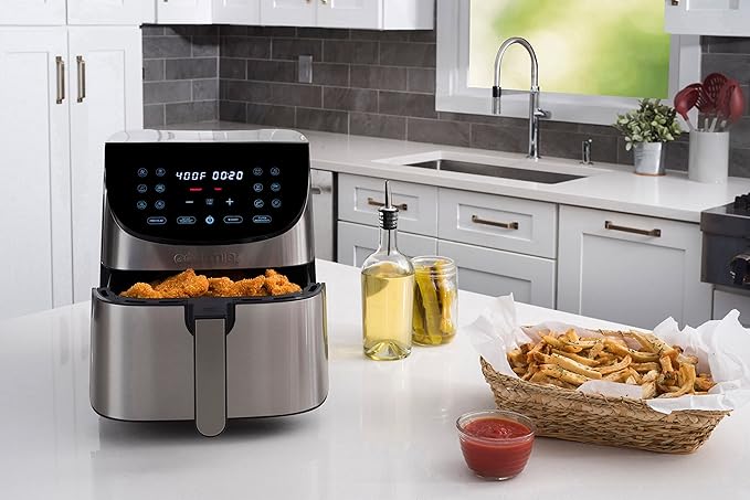 Gourmia Air Fryer Oven Digital Display 7 Quart Large AirFryer Cooker 12 Touch Cooking Presets, XL Air Fryer Basket 1700w Power Multifunction GAF778 Black and stainless steel air fryer FryForce 360°