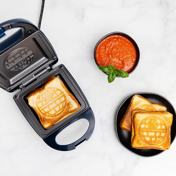 Uncanny Brands Star Wars Death Star Single Sandwich Maker - Star Wars Kitchen Appliance