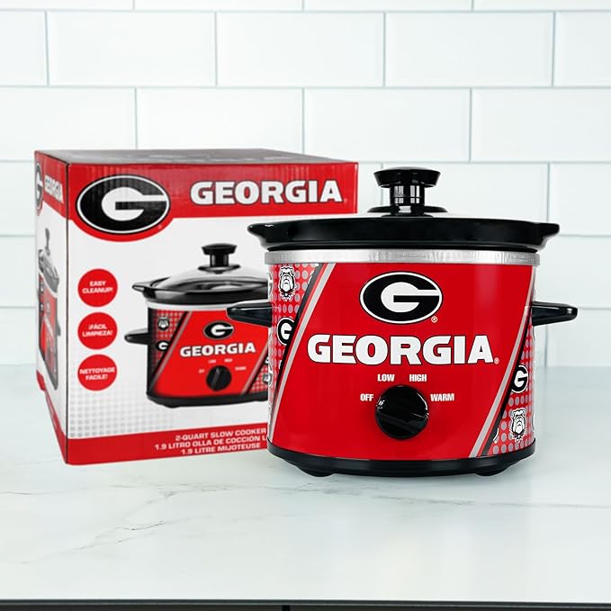 Uncanny Brands Georgia Bulldogs 2qt Slow Cooker - Small Kitchen Appliance