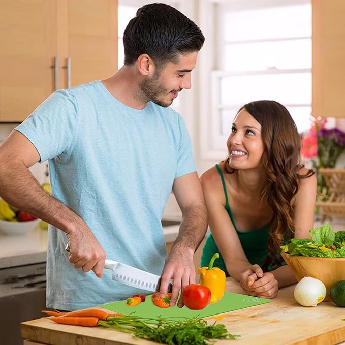 ZVP Plastic Cutting Boards for Kitchen, Flexible Cutting Mats, Gradient Green Chopping Boards with Food Icon, Non-Slip, Non Porous, BPA Free, Dishwasher Safe