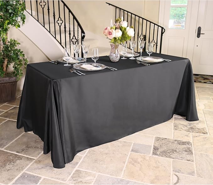 LTC LINENS 5-Pack Black Rectangular Tablecloths 90 in x 132 in with Rounded Corners - Ideal for 6 ft Tables with Floor-Length Drop - Wrinkle Resistant Polyester Fabric Cloth Table Covers for Party