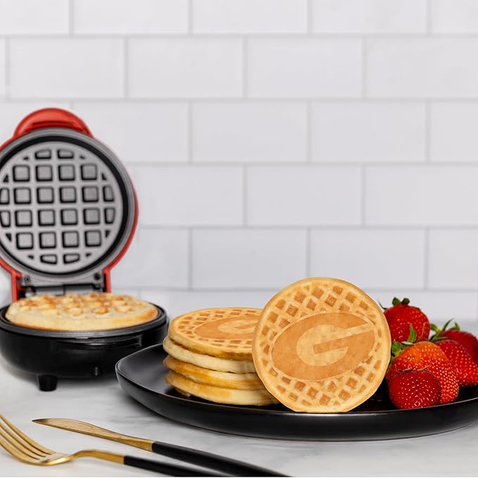 Uncanny Brands Georgia Bulldogs Mini Waffle Maker - Small Kitchen Appliance