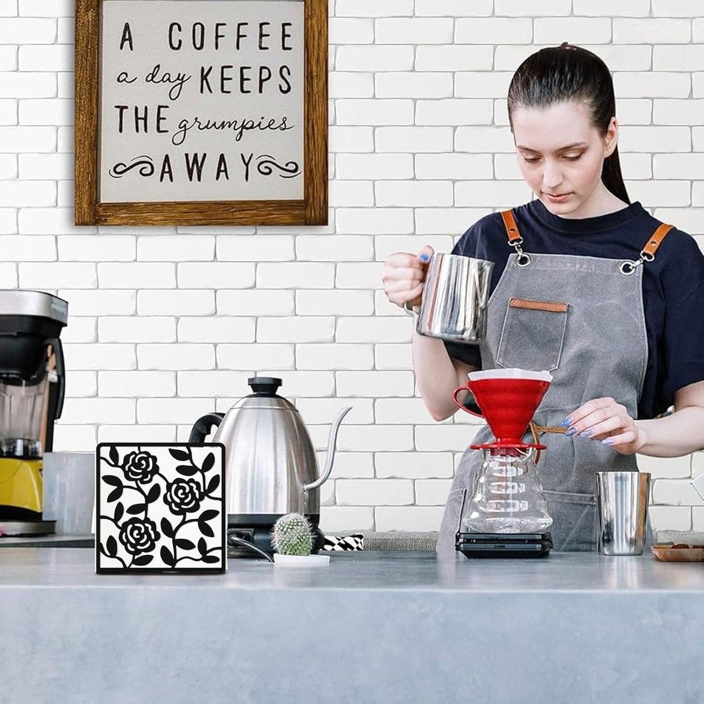 Resama Coffee Filter Paper Holder - Stylish Organizer with Rose Vine Pattern for Kitchen, Cafe, and Office - Decorative Storage Container in Black - Perfect for Home, Dining Room, and Outdoor Use