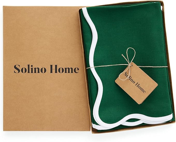 Solino Home Scallop Linen Cloth Napkins Set of 4-100% Pure Linen White and Christmas Green Dinner Napkins 20 x 20 Inch - Giselle Scallop Edge, Handcrafted and Machine Washable