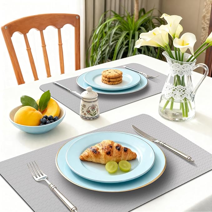 Vinyl Placemats Set of 6-12×17.7 Inch Waterproof & Heattable Placemats, Fall Faux Leather Wipeable Outdoor Table Mat for Dining, Kitchen, Indoor Outdoor Use (Grayish White, Cable Pattern)