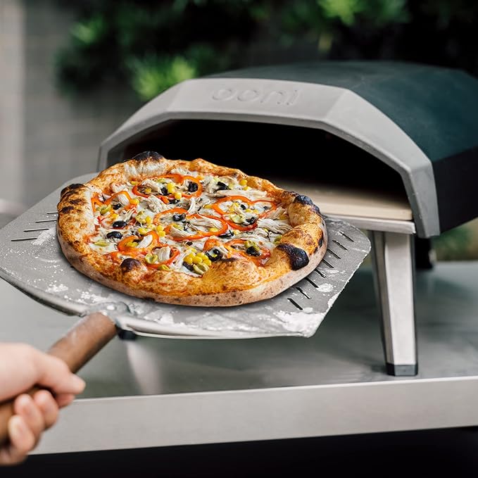 Q Pizza Perforated Aluminium 12x14in Round Pizza Peel, Gold, Aluminum, Non-Stick, Easy to Clean, Suitable for All Occasions