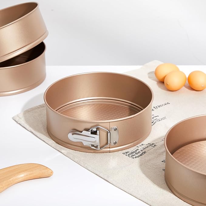 4 Pcs 8 Inch Non Stick Springform Pan with Removable Bottom Carbon Steel Round Springform Cheesecake Pan with Stainless Steel Spring Buckles for Baking Kitchens Restaurant(Champagne Gold)