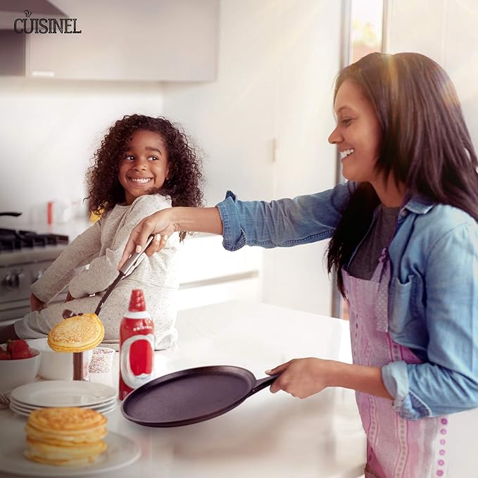 Cuisinel Cast Iron Round Griddle - 10.5”-Inch Crepe Maker Pan + Silicone Handle Cover - Pre-Seasoned Comal for Tortillas Flat Skillet - Dosa Tawa Roti Grill - Oven, Stovetop, BBQ and Induction Safe