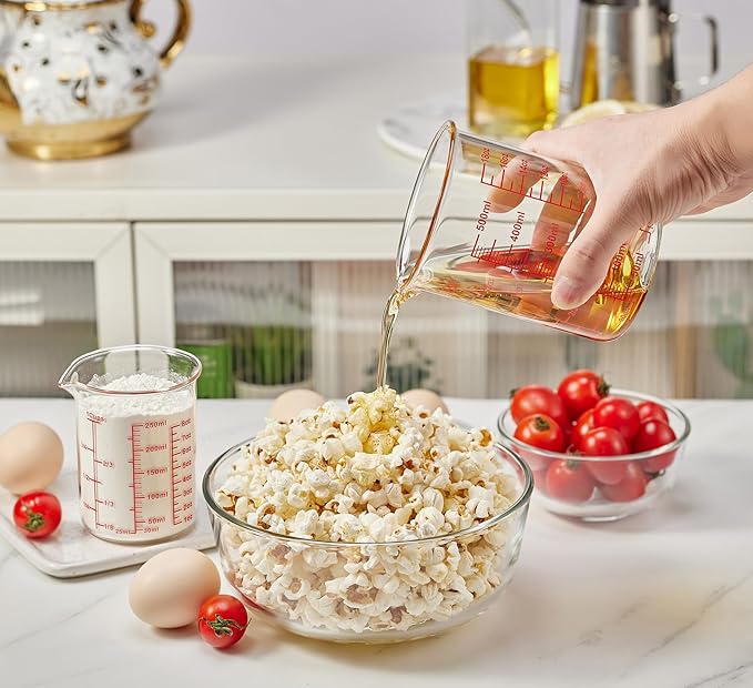 High Borosilicate Glass Measuring Cup-V-Shaped Spout，Glass Measuring Beaker for Kitchen or Restaurant, Easy to Read, 500 ML (16 Oz, 2 Cup)