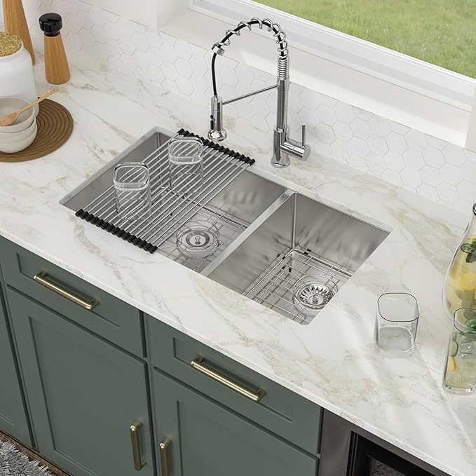 Logmey 33 Double Undermount Kitchen Sink - 33x19 Inch Bowl Kitchen Sinks 60/40 16 Gauge Stainless Steel 33x19x9 In