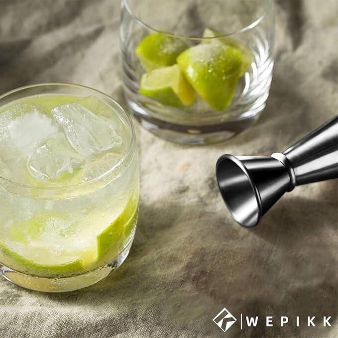 Stainless Steel Cocktail Shaker Set, 24oz/750ml Bartender Kit Includes Strainer and Stir Stick for Home, Bar, Party, Bar Accessories for The Home Bar Set (Silver)