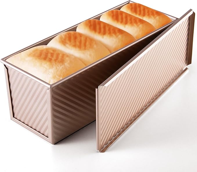 KITESSENSU Pullman Loaf Pan with Lid, 2Lb Dough Capacity Non-Stick Bakeware for Baking Bread, Sandwich & Toast Oven Baking, Gold