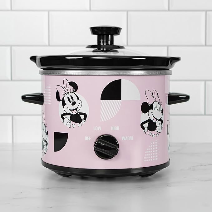 Uncanny Brands Disney Minnie Mouse 2qt Slow Cooker - Small Kitchen Appliance